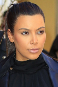макияж глаз в зависимости от формы Kim Kardashian