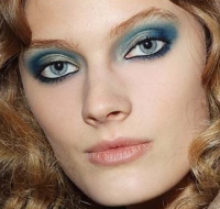 голубые тени тренды макияжа зимой 2011 2012