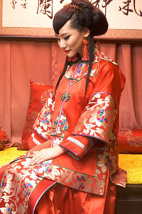 китайские национальные свадебные платья