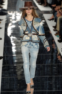 узкие джинсы мода 2011 Just Cavalli