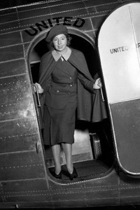 костюм стюардессы United Airlines