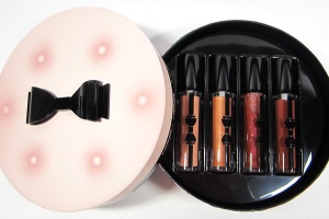 Праздничный набор блесков для губ M∙A∙C Guilty Passions 4 Nicely Nude Lip Gloss