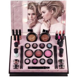 Праздничная коллекция Glamour Daze от MAC 2012