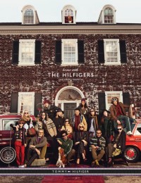 Tommy Hilfiger выпустил рекламное видео с акцентом на семье Хилфигер