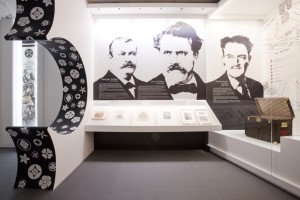 Louis Vuitton представляет уникальную выставку в музее Carnavalet