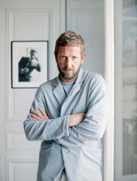 Дом Yves Saint Laurent опроверг слухи об уходе Стефано Пилати