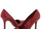 Красные туфли: комбинации и правила ношения